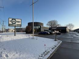 Suburban Bolt and Supply Store Front